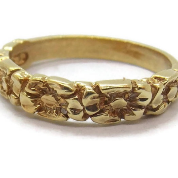 14k Solid Yellow Gold Flowers Band Ring!!